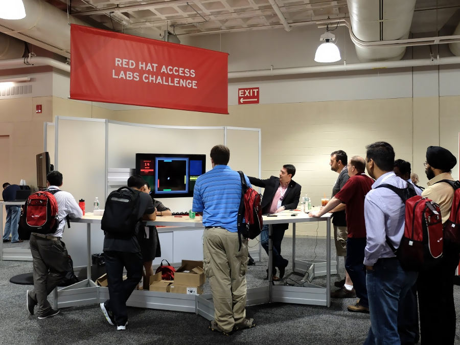 photo of game booth at Red Hat Summit